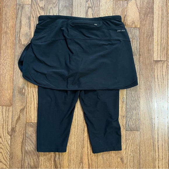 Nike Black Skirted Leggings Dri-FIT Apparel Size Small - Picture 3 of 5